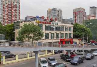 发展汽车配件包括什么